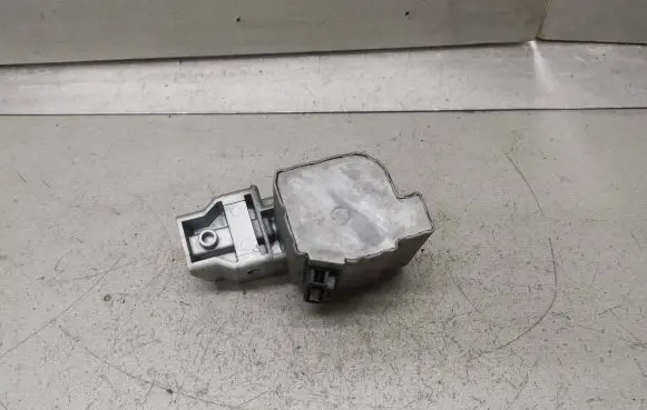 Steering wheel lock