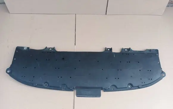Mazda 2 Engine splash shield/under tray DHM15611Y DHM156112
