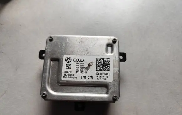 Volkswagen Multivan T6 Headlight ballast module Xenon 4G0907697G 12051619 234750