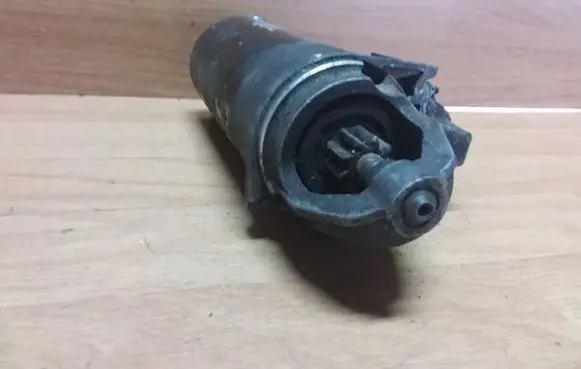 Audi A8 S8 D2 4D Starter motor 0001110100