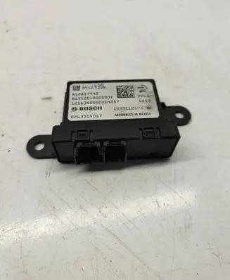 Chevrolet Camaro Parking PDC control unit/module 84104306 812857993 0263014017