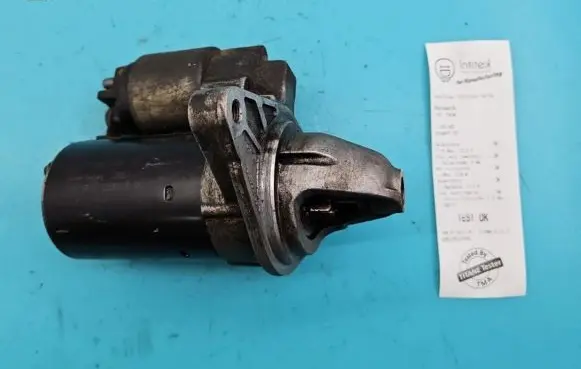 Peugeot 107 Starter motor 0001107439 IMPRK1376043
