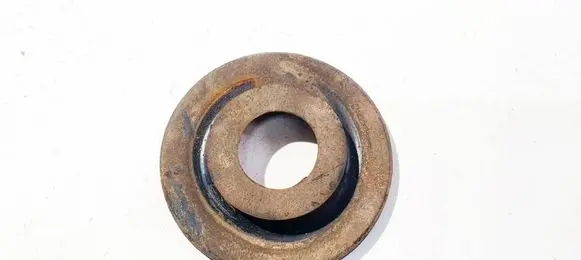Volkswagen Touran I Front coil spring rubber mount 1k0512149b