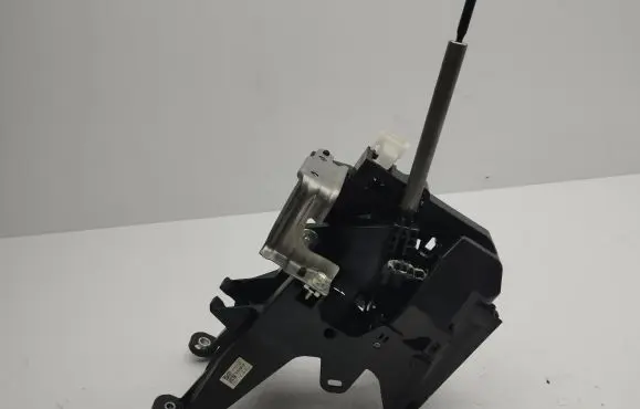Gear shifter/selector