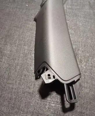Porsche Macan (95B) (B) pillar trim (top) 95B867287