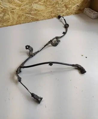 Hyundai Kona I Rear ABS sensor wiring 59795K4000