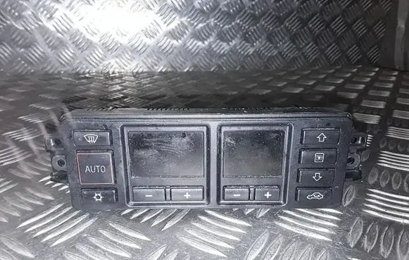 Audi A3 S3 8L Climate control unit 8L0820043B