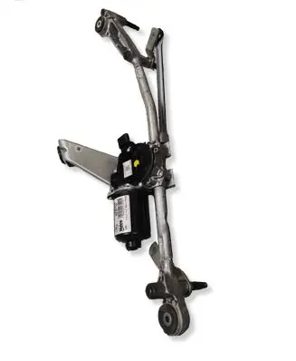 Mercedes-Benz B W246 W242 Front wiper linkage and motor A2469065900 W000026099 040020260995