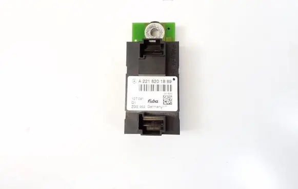Mercedes-Benz S W221 Aerial antenna amplifier A2218201889