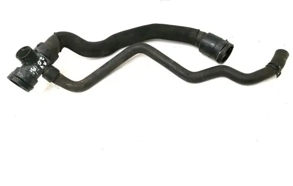 Audi A4 S4 B6 8E 8H Engine coolant pipe/hose 8E0121049L