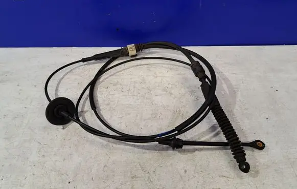 Gear shift cable linkage