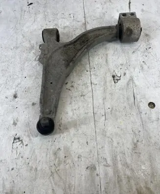 Opel Astra J Front lower control arm/wishbone