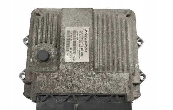 Fiat Panda II Engine control unit/module 51833809