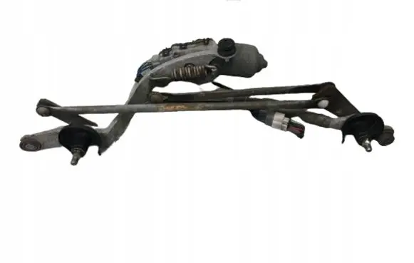 Toyota Auris 150 Front wiper linkage and motor 8511002190