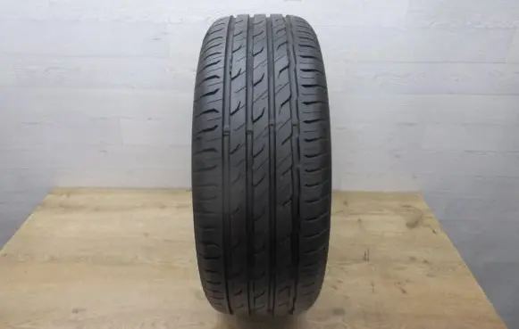 Opel Insignia A R17 summer tire 