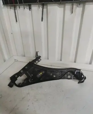 Mercedes-Benz E C207 W207 Headlight/headlamp mounting bracket PP207620024