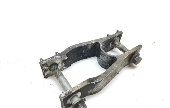 Volvo S90, V90 Engine mounting bracket 31339951