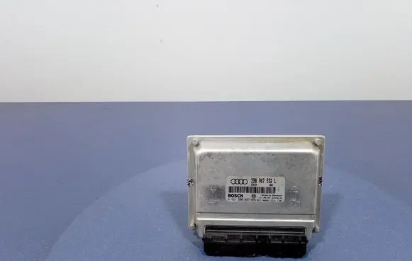 Audi A6 Allroad C5 Engine control unit/module ECU 3B0907552L