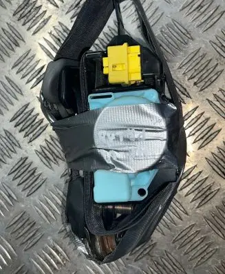 Honda HR-V Front seatbelt