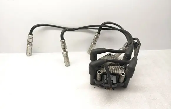 Volkswagen Golf IV High voltage ignition coil 032905106B 1J0973724