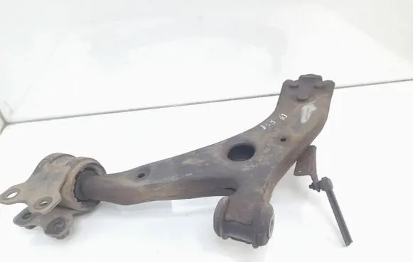Ford Focus Front lower control arm/wishbone 1481030836