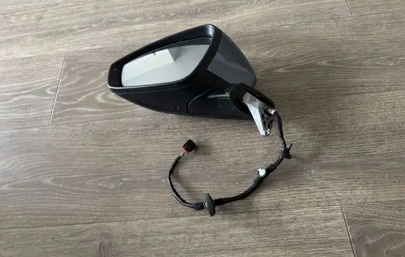 Audi Q4 Sportback e-tron Front door electric wing mirror E90411998