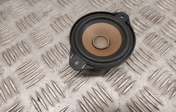 Tesla Model S Panel speaker 100483301A