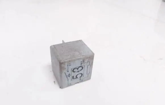 Audi A4 S4 B6 8E 8H Other relay 141951253b 20240072