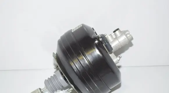 BMW i3 Brake booster 6875605 34336875605 6858913