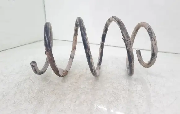BMW 5 E39 Front coil spring