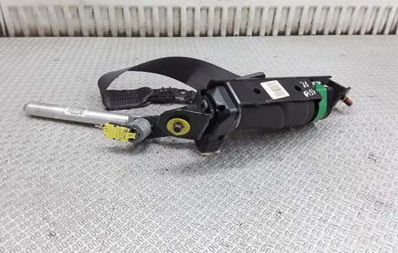 Volvo V70 Front seatbelt 8513927050
