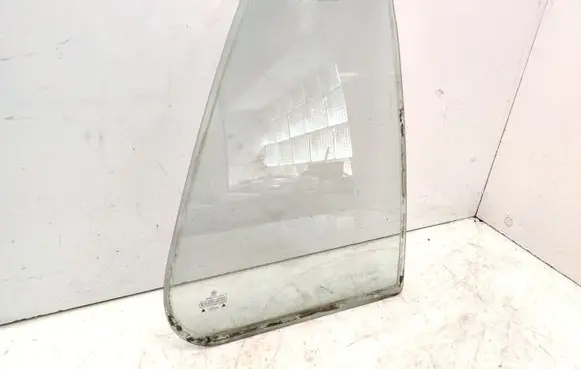 Rear vent window glass