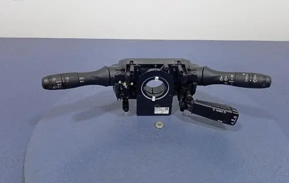 Renault Captur Other switches/knobs/shifts 255674797R