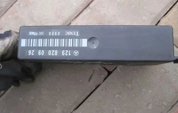 Mercedes-Benz SL R129 Seat control module 1298200926