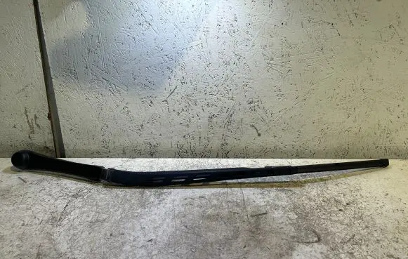 BMW 5 E60 E61 Front wiper blade arm