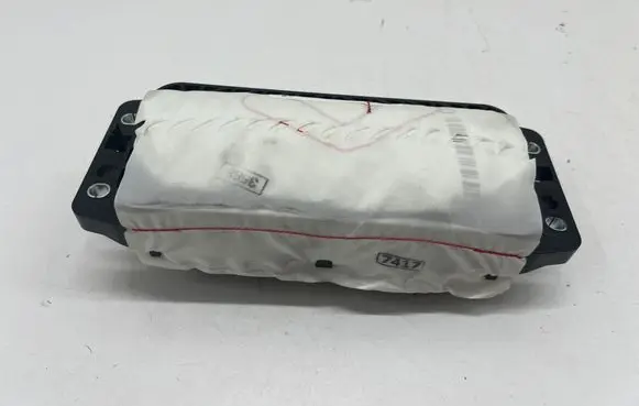 Audi Q3 F3 Passenger airbag 83A880204D