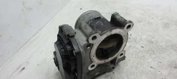 Nissan Pathfinder R51 Throttle valve 16119EC00B
