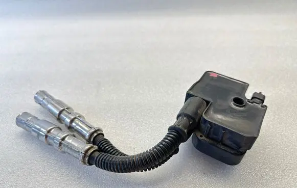 Mercedes-Benz CLK A209 C209 High voltage ignition coil A0001587803 0221503035 02T190
