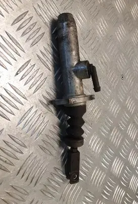 Audi 80 90 S2 B4 Clutch master cylinder 893721401D