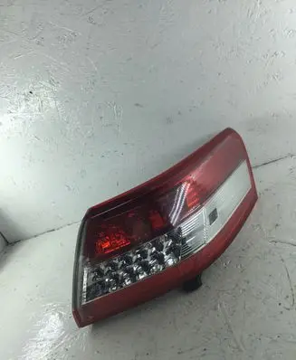 Toyota Camry Rear/tail lights