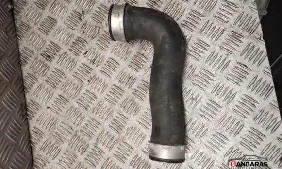 Volkswagen Golf Plus Intercooler hose/pipe 1k0145834l