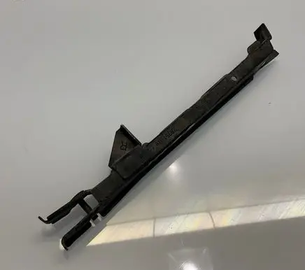 Mercedes-Benz E W211 Front bumper mounting bracket A2118801214 2118801214