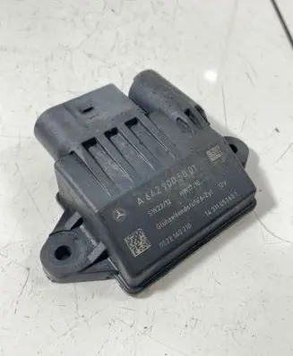 Mercedes-Benz ML W164 Glow plug pre-heat relay A6429005801 14311053601 0522140210