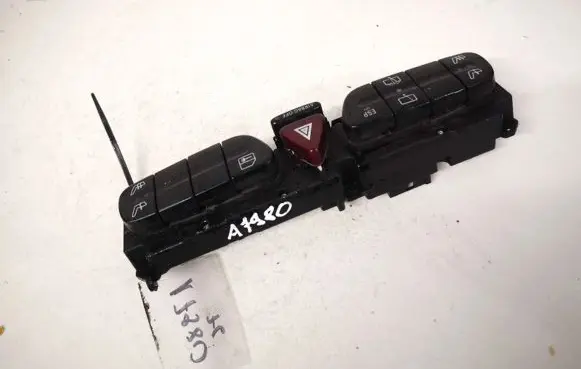 Mercedes-Benz C W203 Hazard light switch 2038218658
