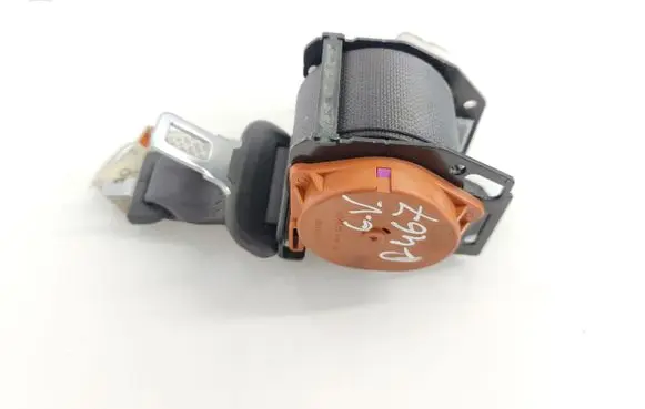 Subaru Outback Middle seatbelt (rear) 7103109ZF