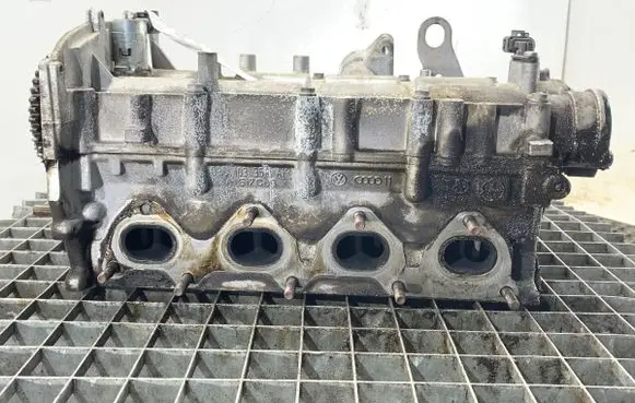 Seat Altea XL Engine head 03C103358AK
