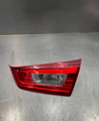 Mitsubishi ASX Tailgate rear/tail lights P9373
