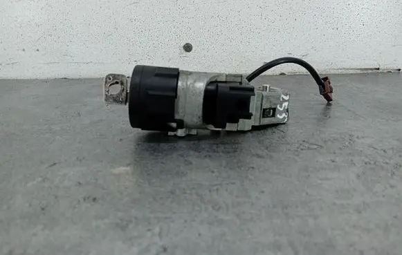 Citroen C4 I Ignition lock 9663123380