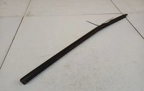 Peugeot 307 Rubber seal front coupe door 