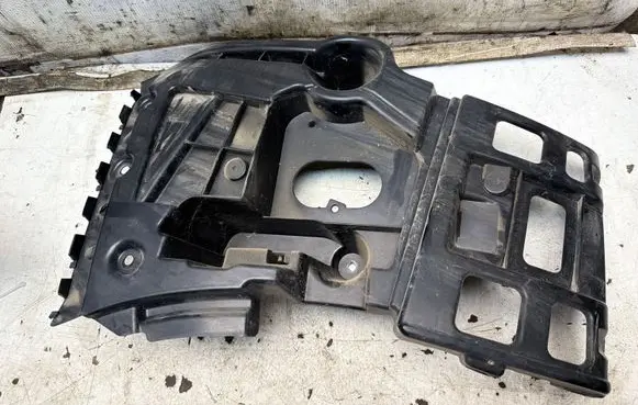 BMW 3 E30 Rear bumper mounting bracket 2991779